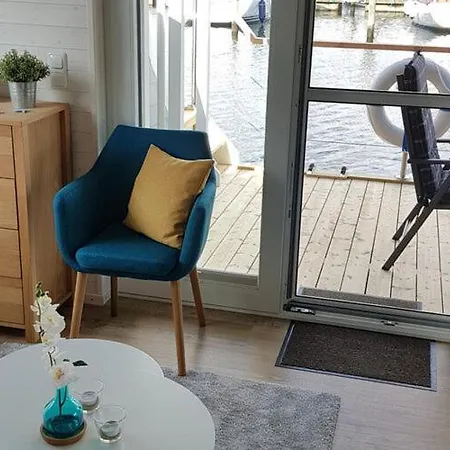 Houseboat Hecht In At The Marina Minde * Egernsund
